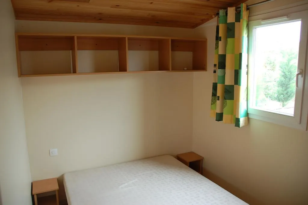 Camping Terra Alta Bot Holiday park