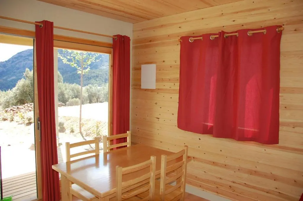 Camping Terra Alta Bot 2*,