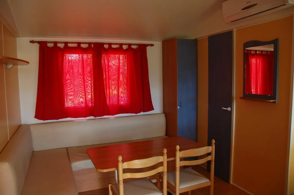 Camping Terra Alta Villa Bot База отдыха