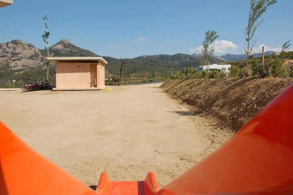 Camping Terra Alta Villa Bot